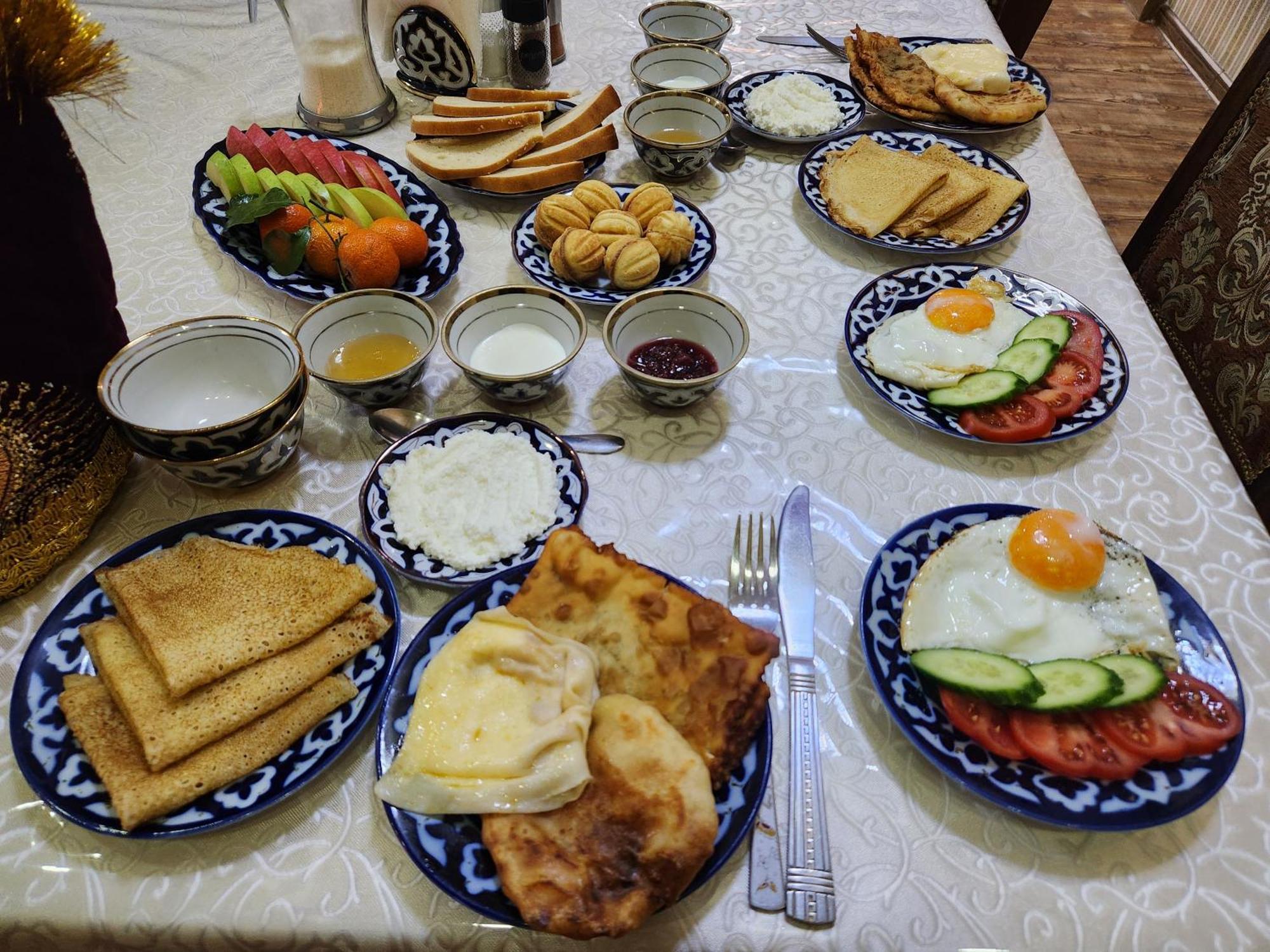 Samani Bukhara Bed & Breakfast Exterior photo